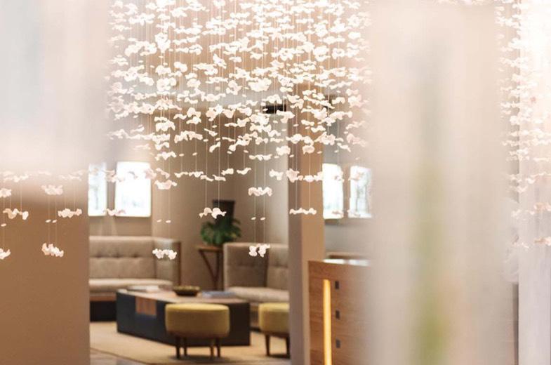 Hollow Boutique Hotel 4*